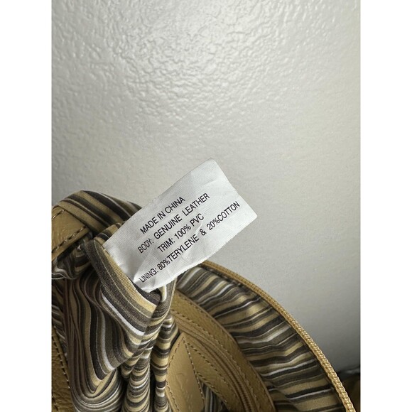 Clarks Leather Shoulder Bag Womens Convertible Purse Striped Lining Tan Pebbled - Picture 8 of 11